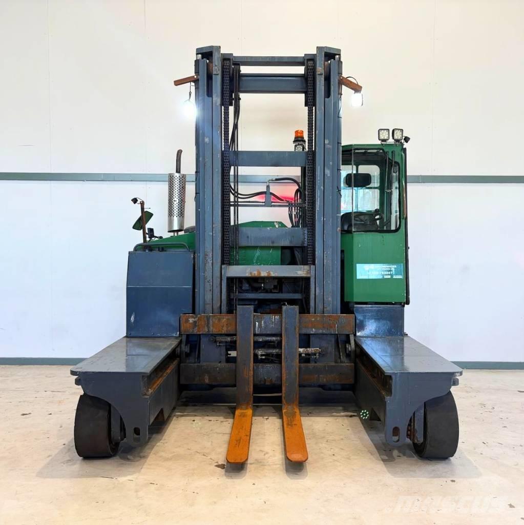 Combilift C 8000 四向前伸式堆高機(叉車)
