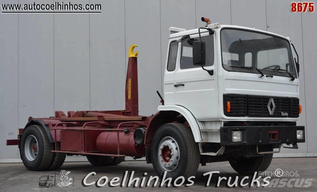 Renault G 210 貨櫃框架卡車