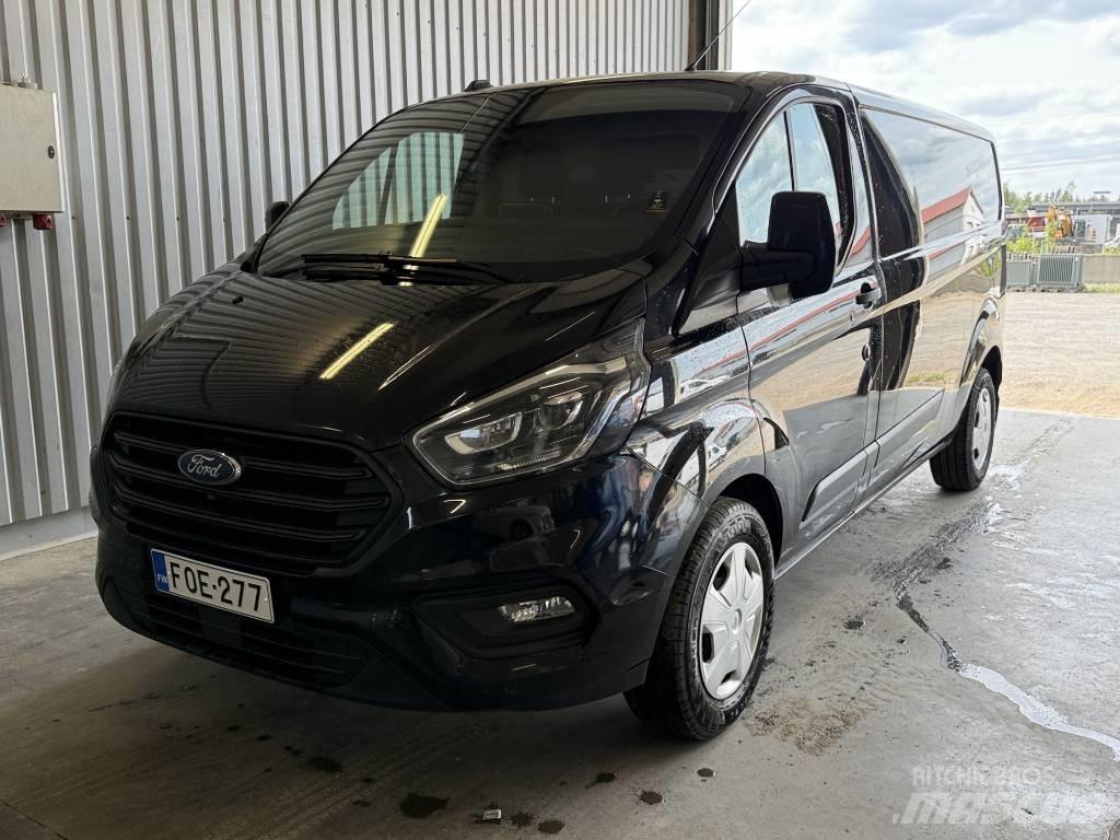 Ford Transit Custom 廂式貨物運輸車