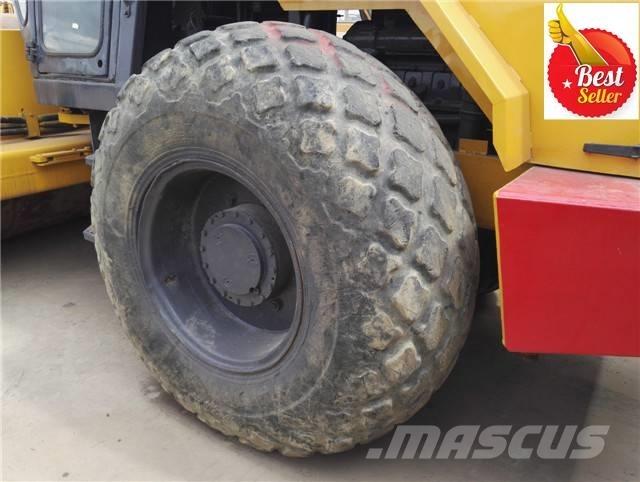 Dynapac CA 30 D 單輪滾壓機