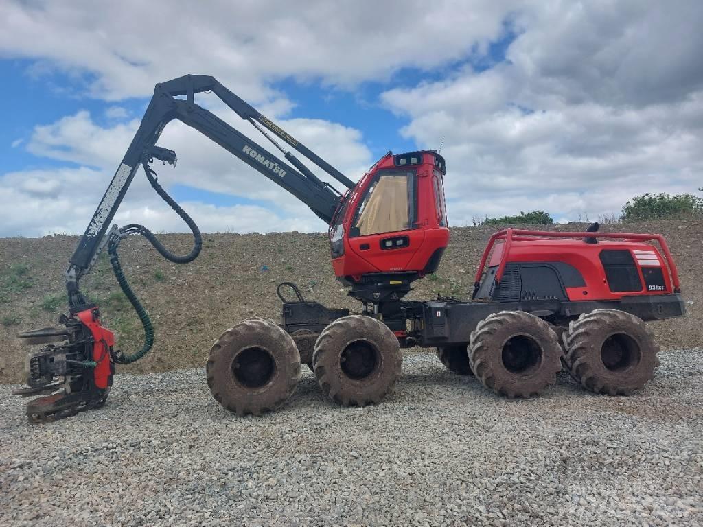 Komatsu 931XC-2 收穫機