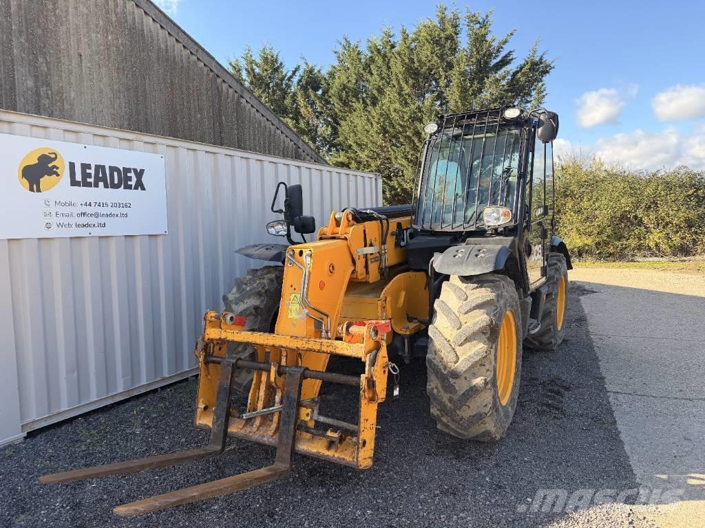 JCB 535-95 伸縮臂操作車