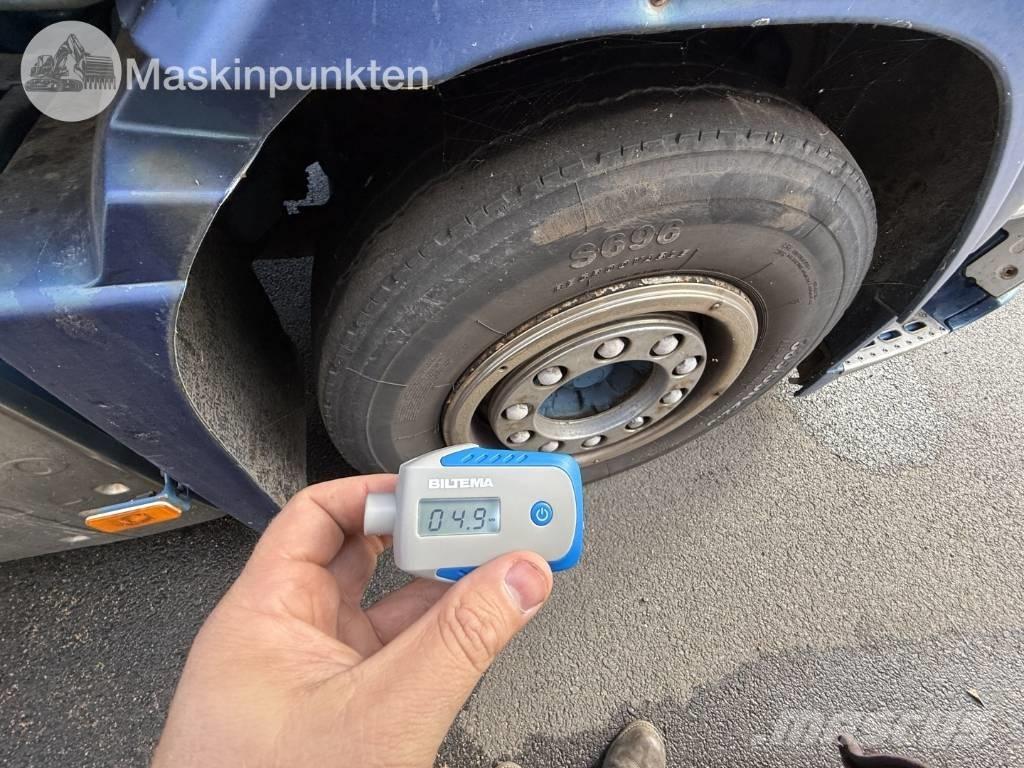 Volvo FM 440 貨箱式卡車