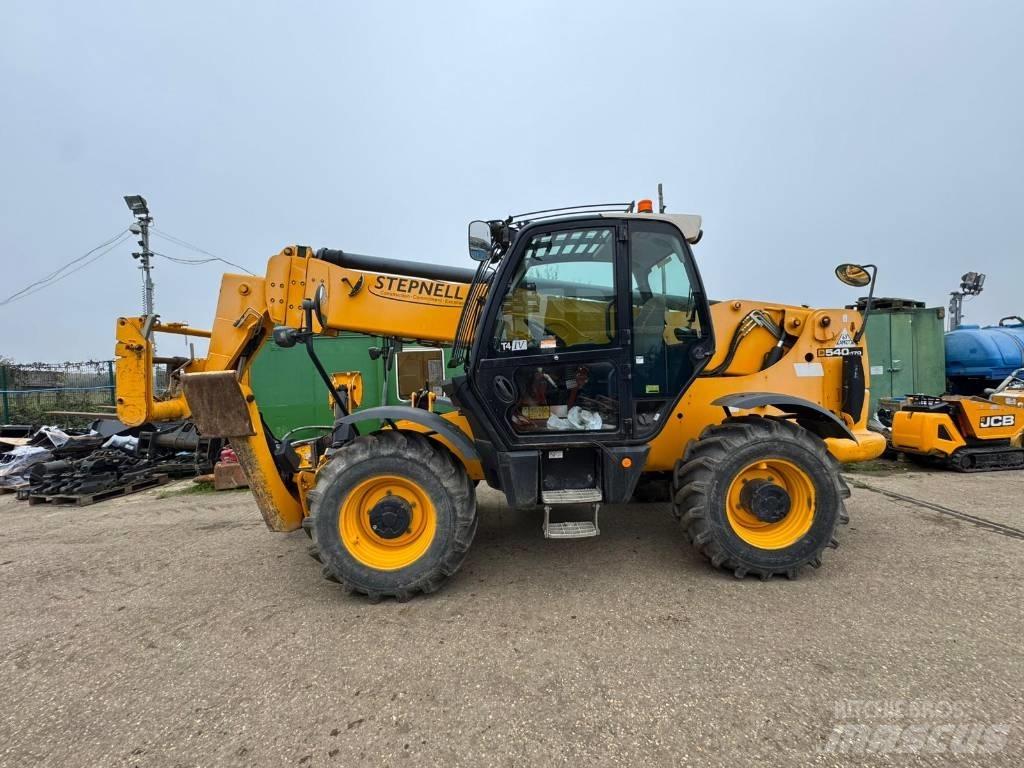 JCB 540-170 伸縮臂操作車