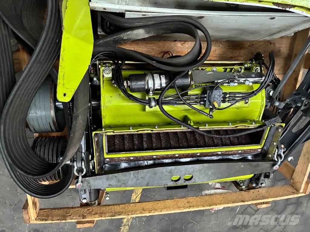 CLAAS JAGUAR 960 - 502 自走式飼料採集機