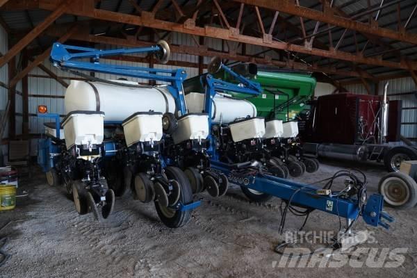 Kinze 3200 12R30 種植器