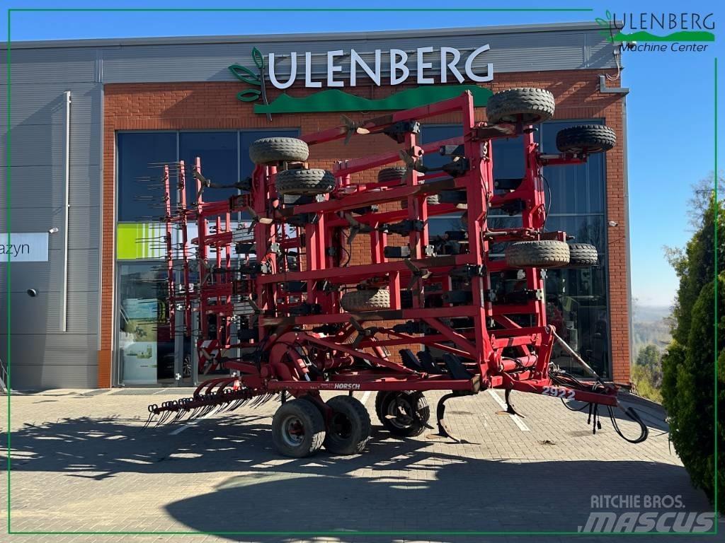 Horsch Terrano 12 FG 中耕管理機