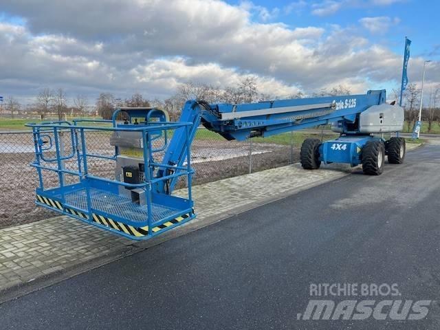 Genie S 125 伸縮臂高空作業車