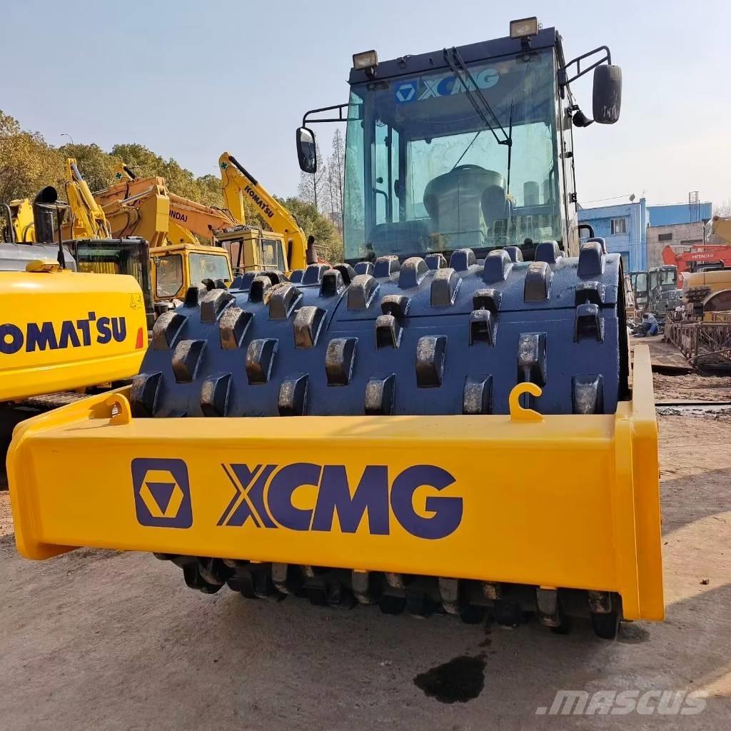 XCMG XS 223 J 單輪滾壓機