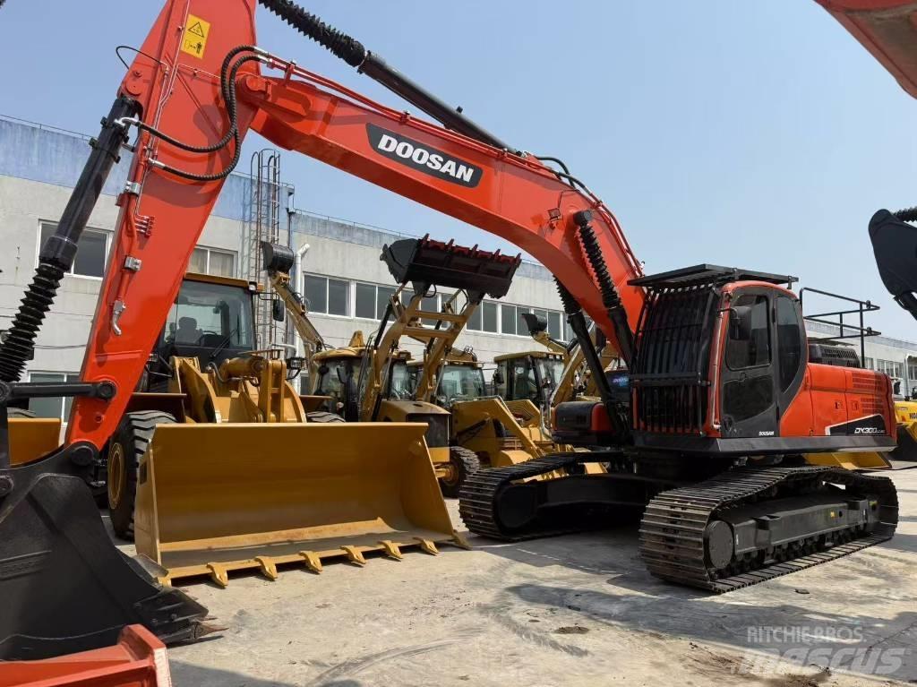 Doosan DX 300 LC 履帶式 挖土機/掘鑿機/挖掘機
