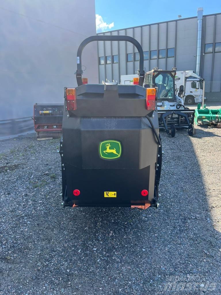 John Deere X950R 騎乘式割草機