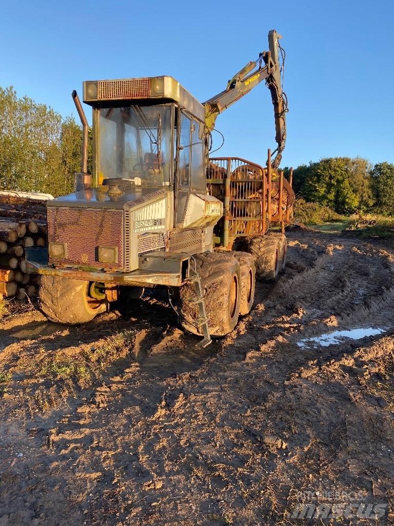 Ponsse Buffalo s16 集運機