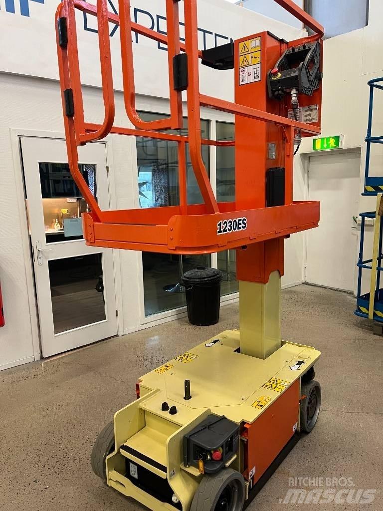 JLG 1230 ES 剪式升降機