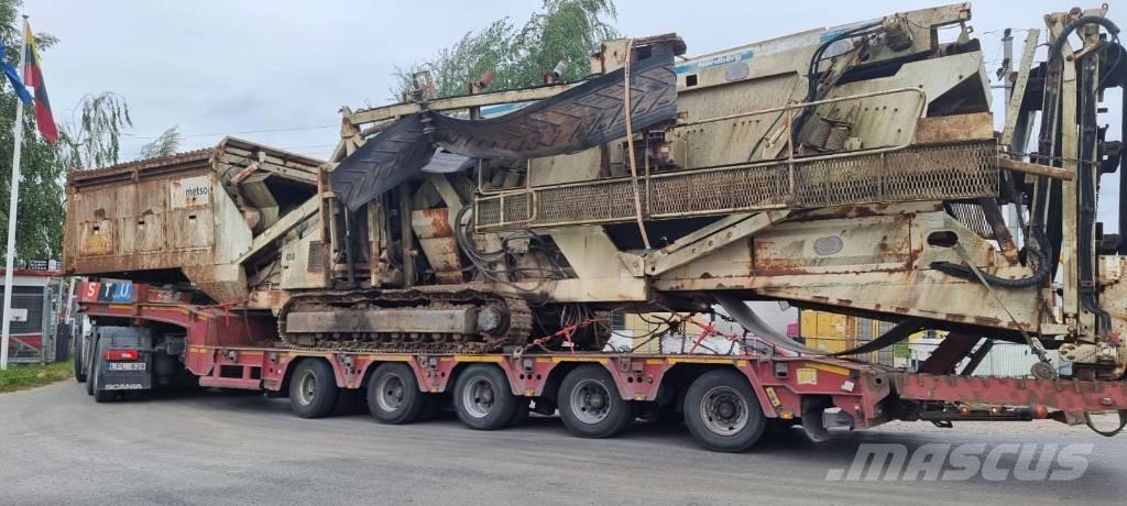 Metso R222 NORDBERG 移動式篩選機