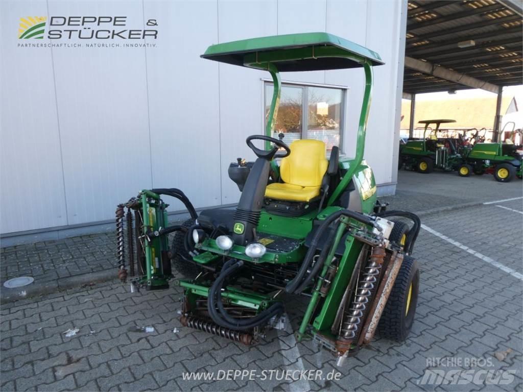 John Deere 8700 割草劑