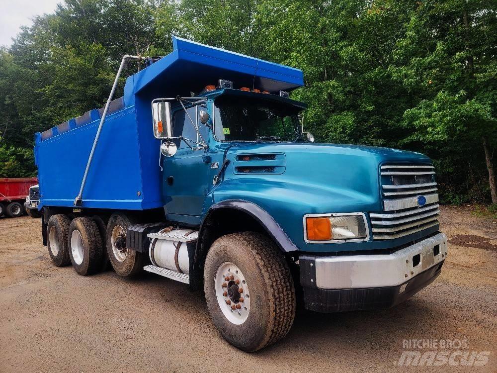 Ford LTL9000 傾卸式卡車