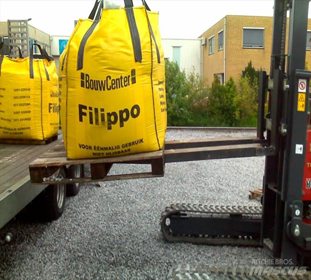 Hinowa TP 1600 行走控制式堆積機
