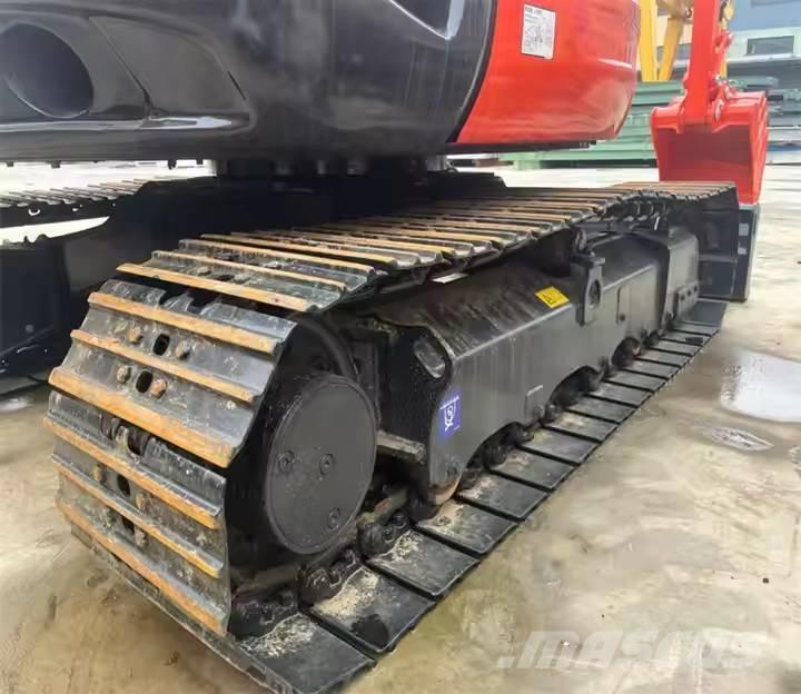 Kubota KX165-5 小型挖土機/掘鑿機<7t(小型挖掘機)