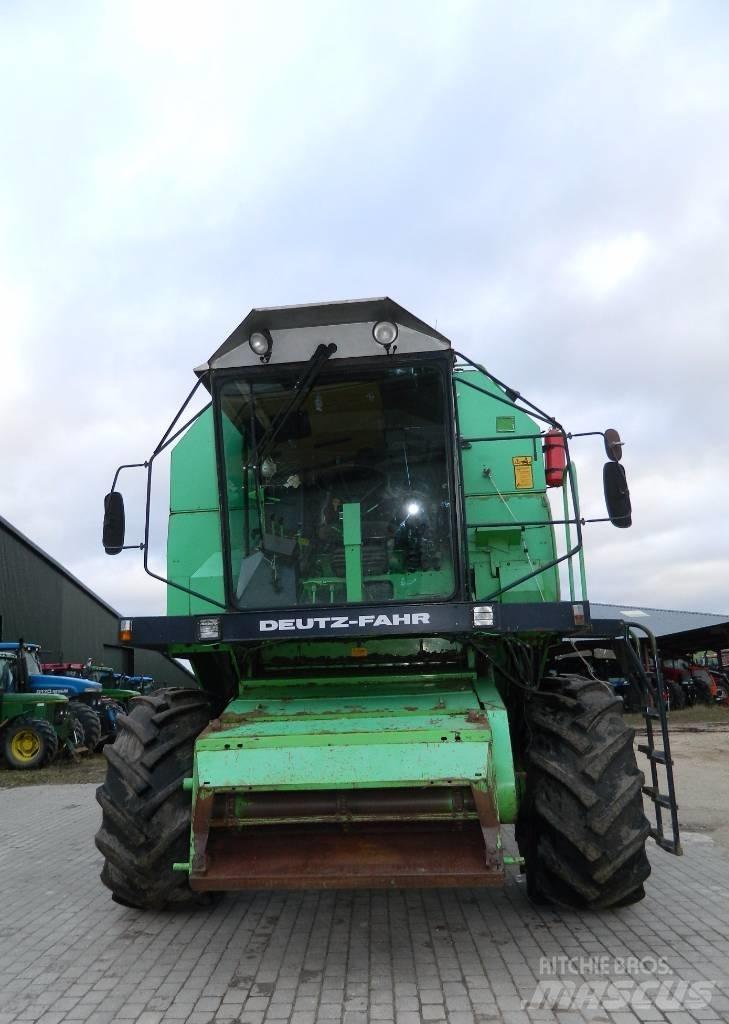 Deutz-Fahr M36.30 聯合收穫機