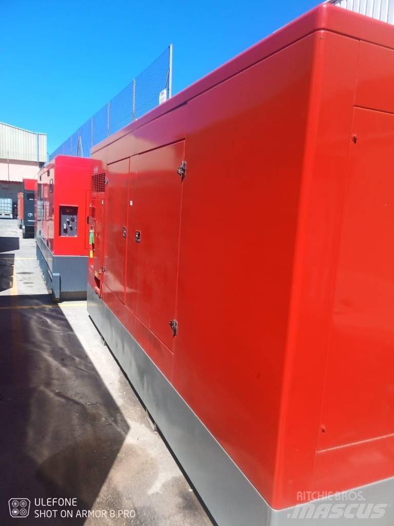 Himoinsa HSW 500 T5 柴油發電機