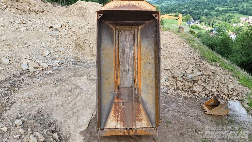 Volvo A 30 E 鉸接式起吊車