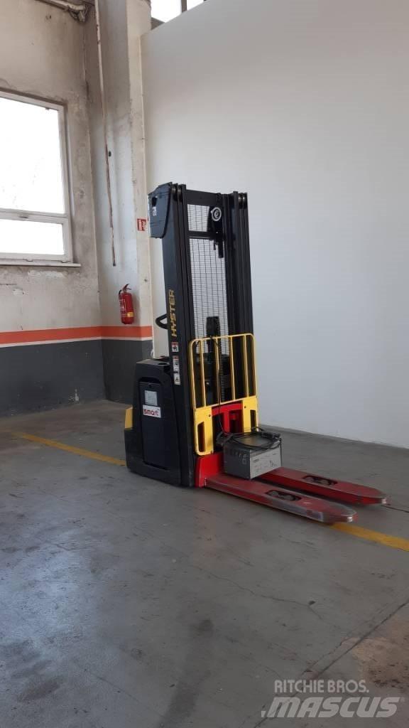 Hyster S1.6 行走控制式堆積機
