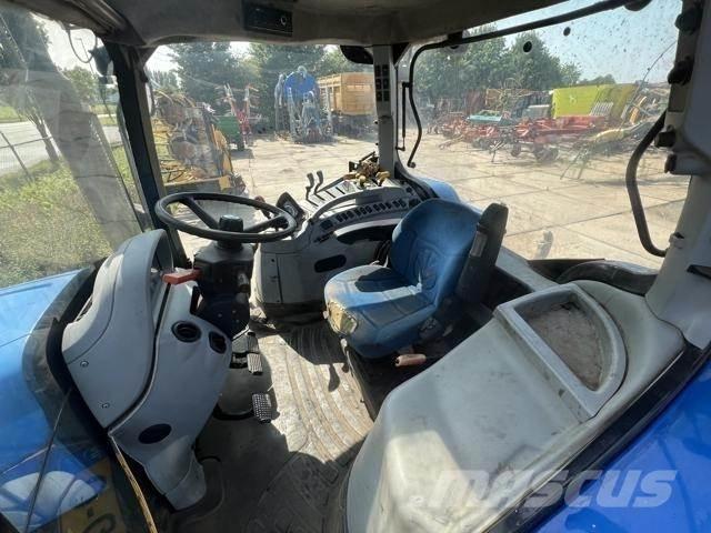 New Holland T6010 曳引機