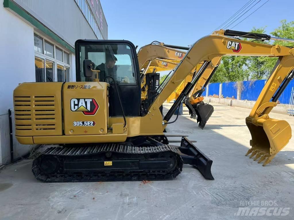 CAT 305.5 小型挖土機/掘鑿機<7t(小型挖掘機)