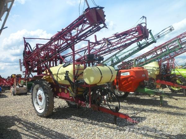 Hardi 2500 肥料撒佈機