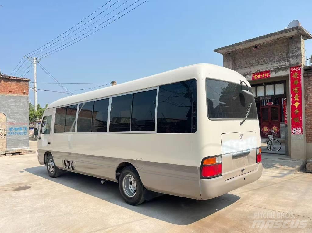 Toyota Coaster Bus 迷你巴士