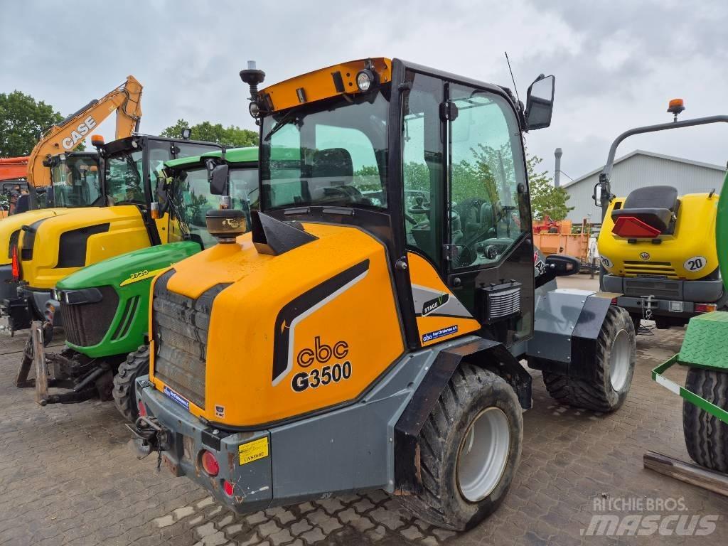 GiANT G3500 小型裝載機