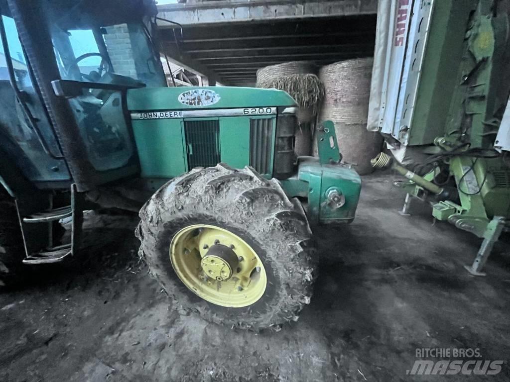 John Deere 6200 曳引機