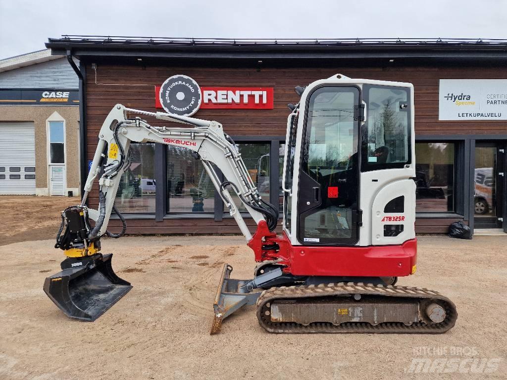 Takeuchi TB 325 R 小型挖土機/掘鑿機<7t(小型挖掘機)