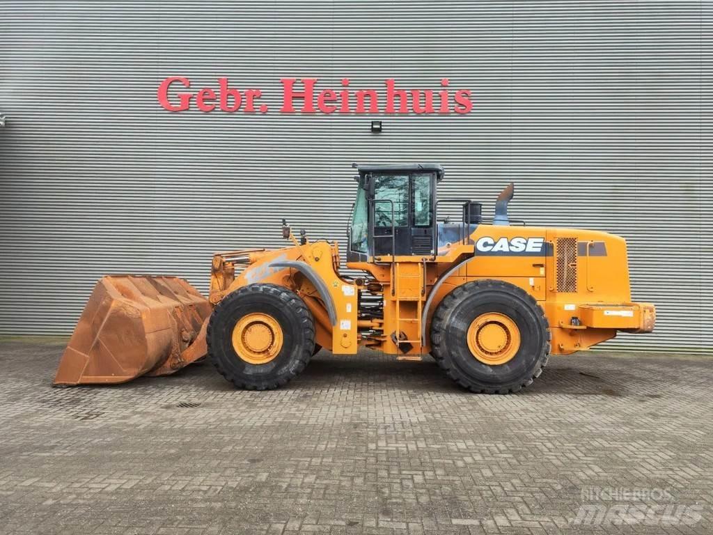CASE 1221E 輪胎式裝載機