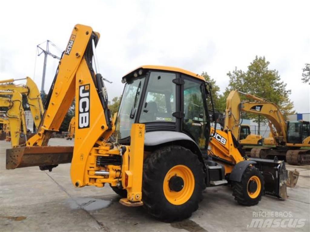 JCB 3 CX Contractor 反鏟裝載機