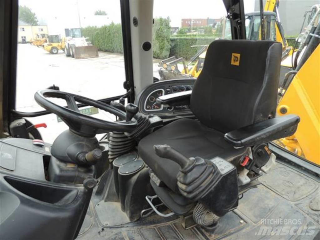 JCB 3 CX Contractor 反鏟裝載機