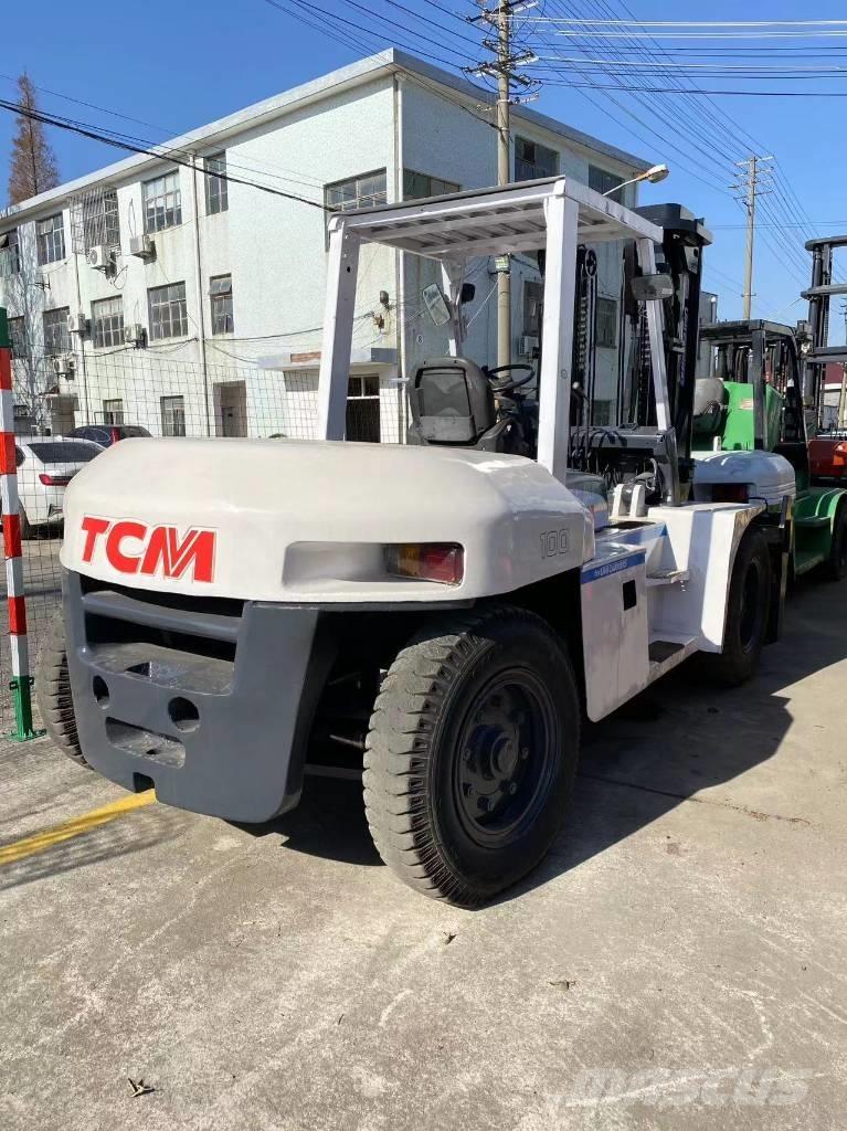 TCM FD 100 柴油卡車