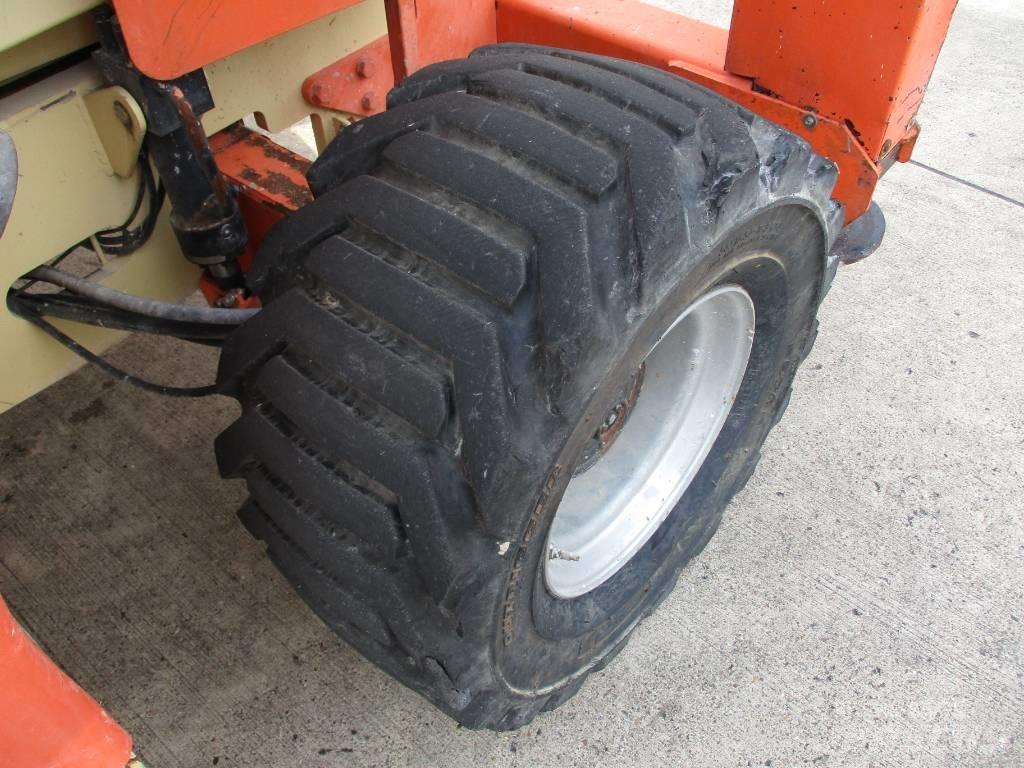 JLG 4394 RT (435) 剪式升降機