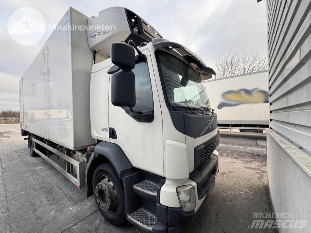 Volvo FL 250 溫控卡車