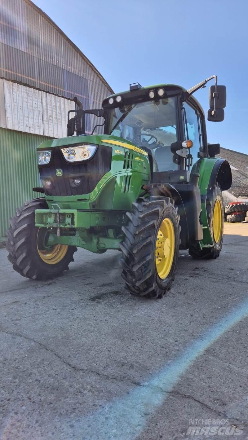 John Deere 6120 M 曳引機