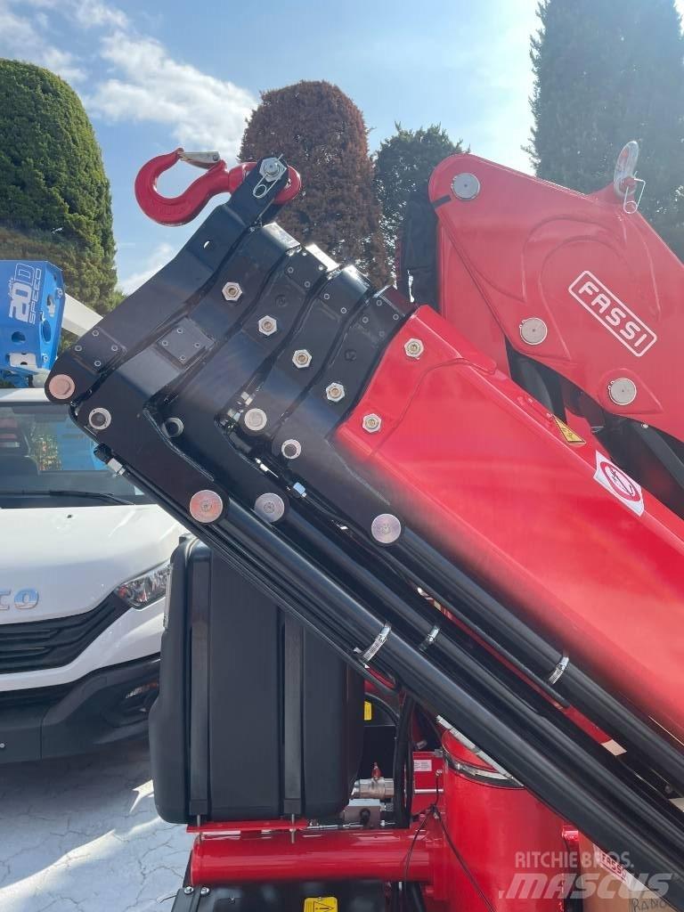 Fassi F195A.1.25 裝載起重機