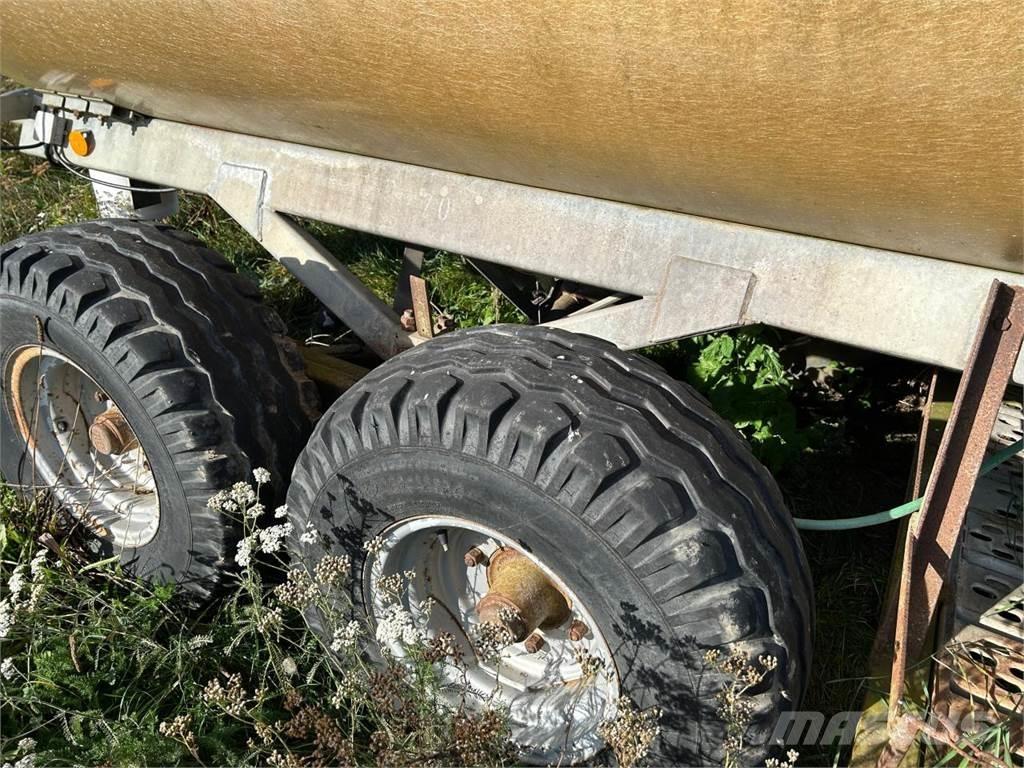 Chemo 310/65 罐體半拖車