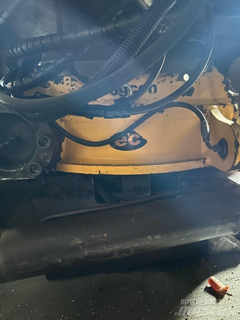 Engcon EC 214 旋轉混合器