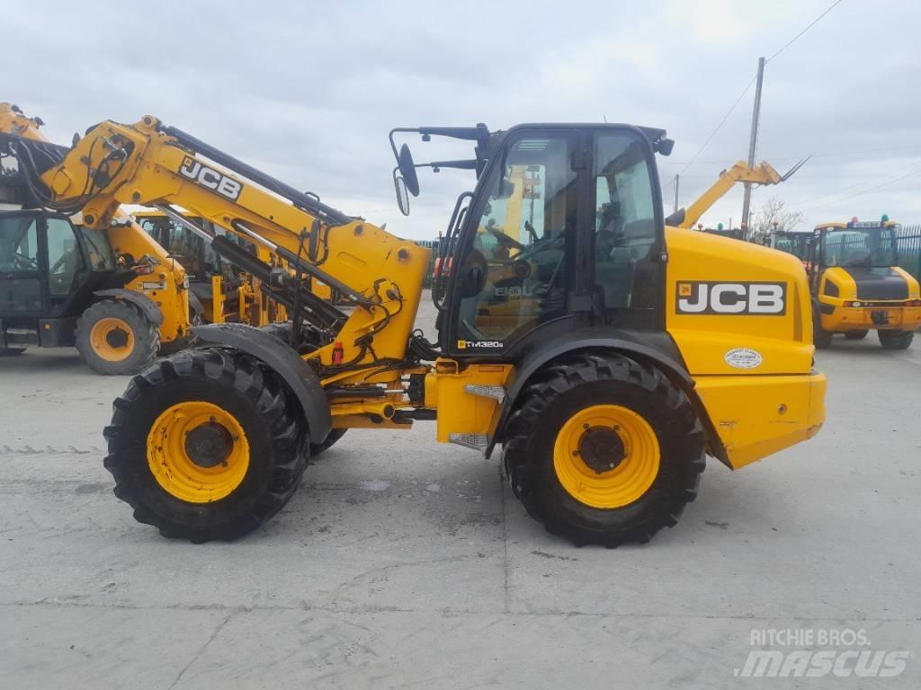 JCB TM 320 S 農業用伸縮臂裝載機