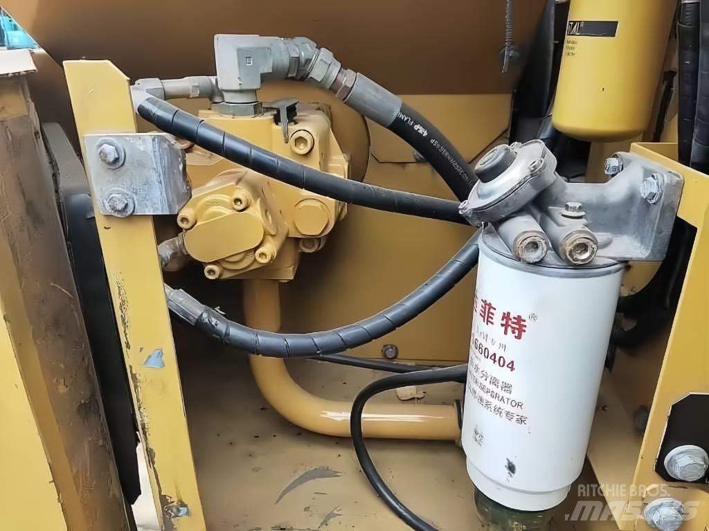 Volvo EC 210 B LC 履帶式 挖土機/掘鑿機/挖掘機