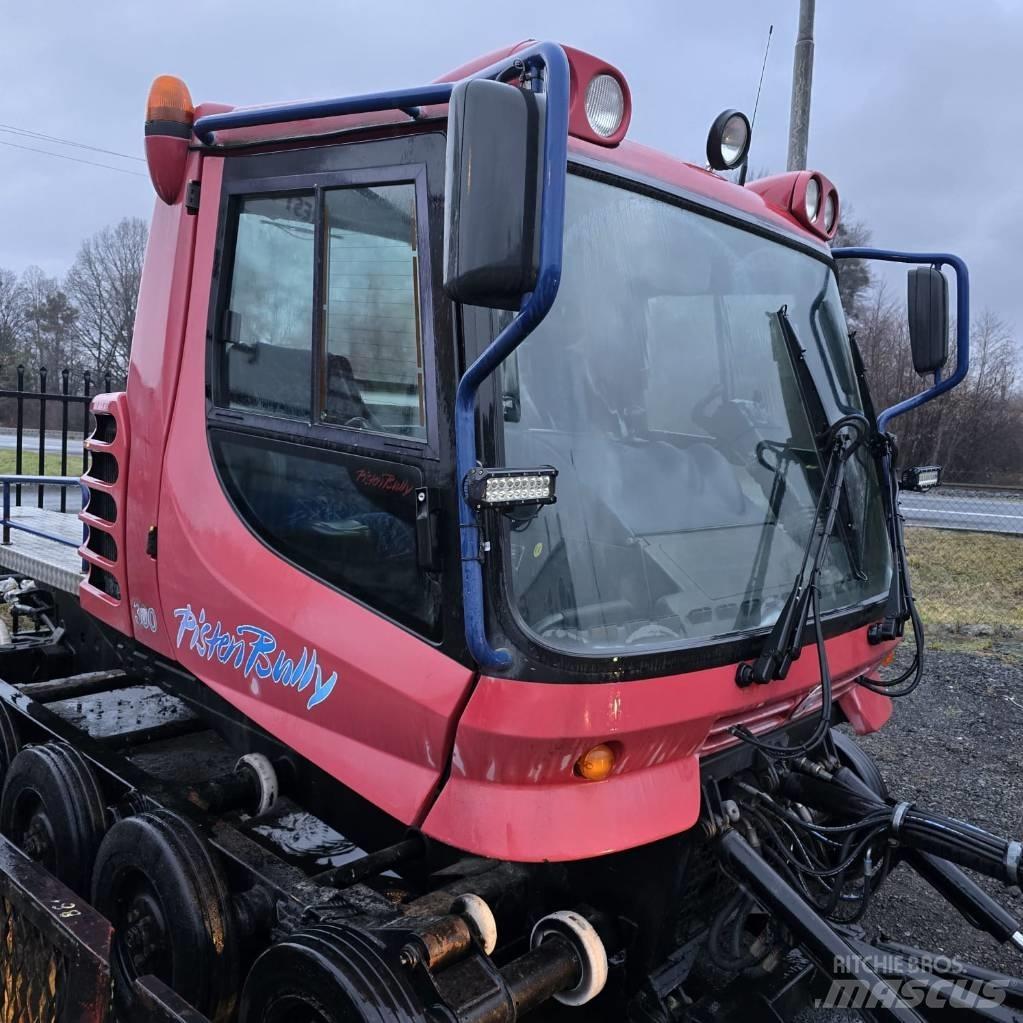 Kässbohrer PB 300 鏟雪車