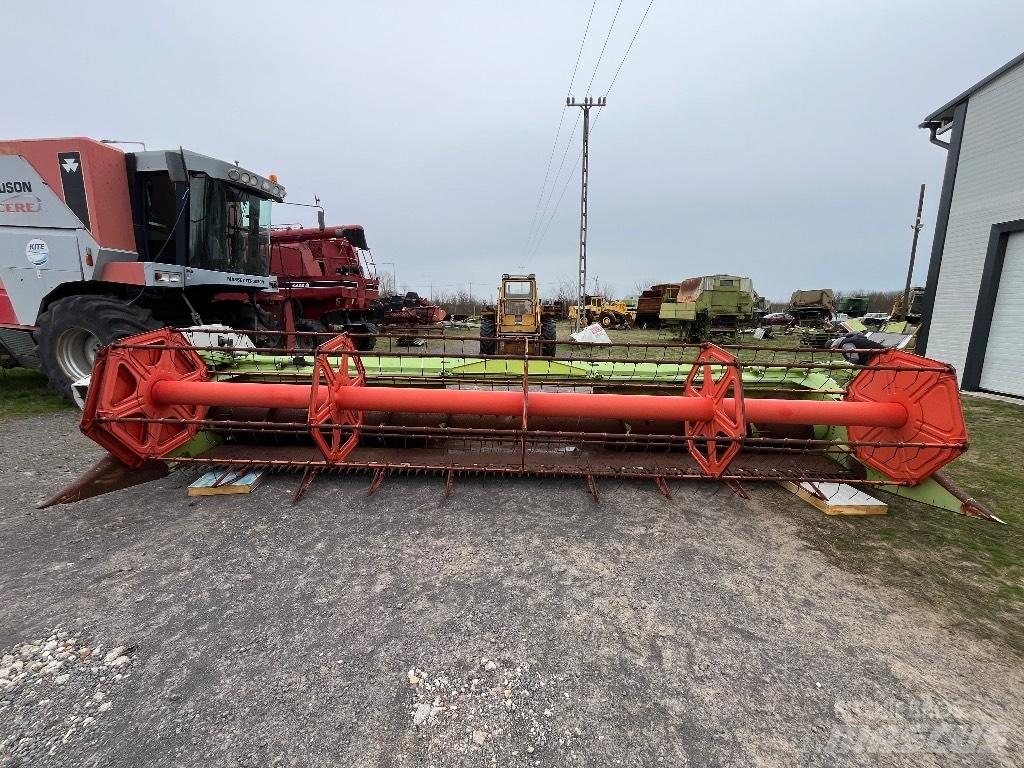 CLAAS C 600 聯合收割機頭