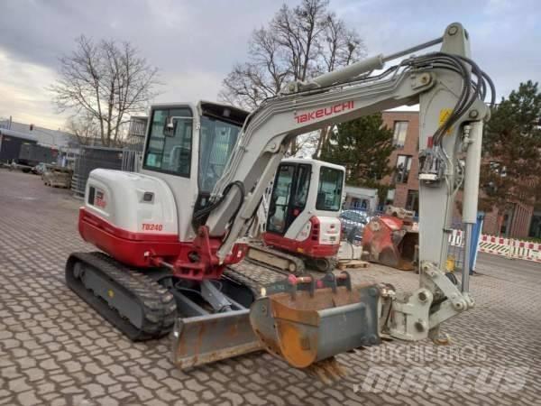 Takeuchi TB 240 DPF 小型挖土機/掘鑿機<7t(小型挖掘機)