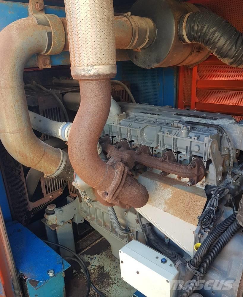  PTC 7 HF4 振動打樁機