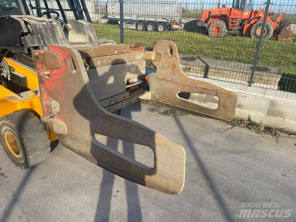 JCB TLT 35 D / 4x4 伸縮臂操作車